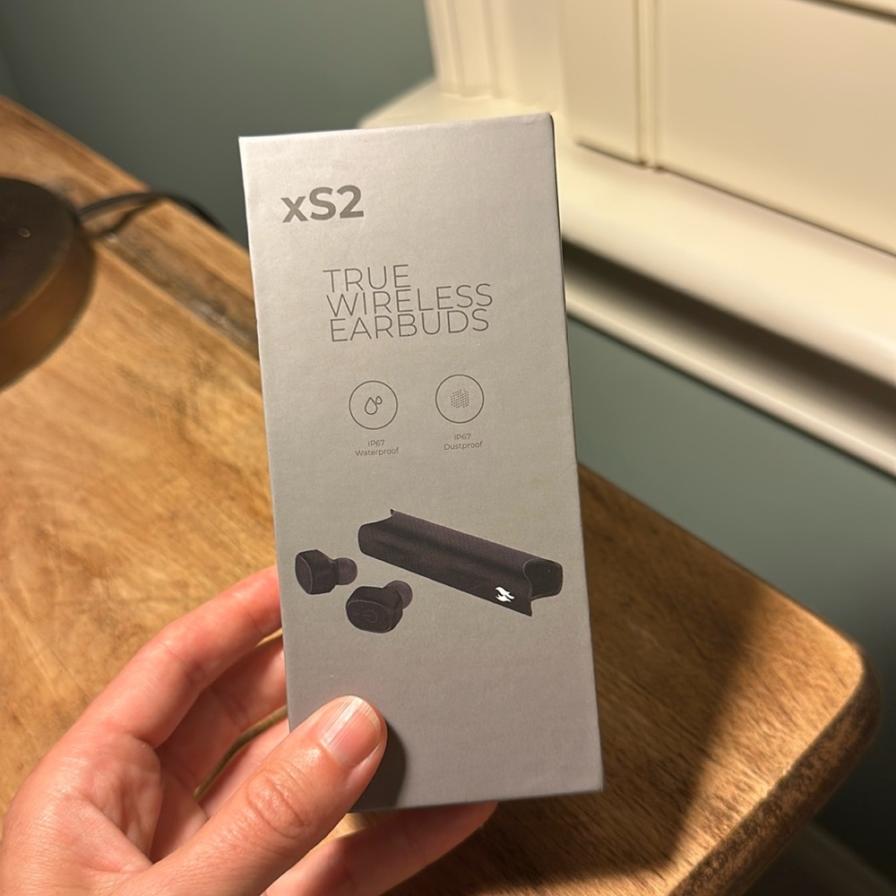 XFyro xs2 True Wireless Earbuds - New in Box